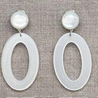 Boucles d’oreilles Clips blanc reine made in France