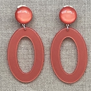 Boucles d’oreilles Clips corail made in France résine