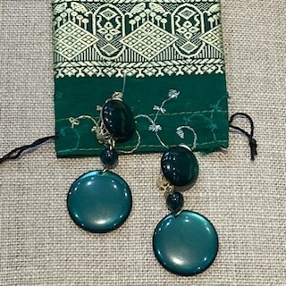 5F27AD8F-1A10-4DC9-B52F-2FEE1D461E95