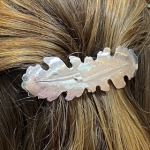 Barrette feuille de chêne argenté femme coiffure