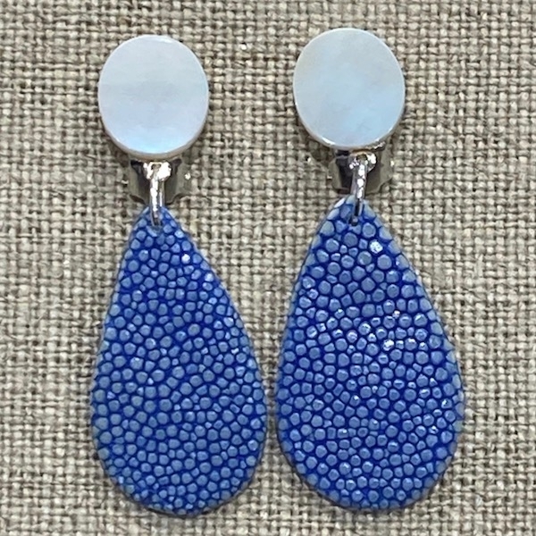 galuchatbleu.lescolliersdamelie.paris