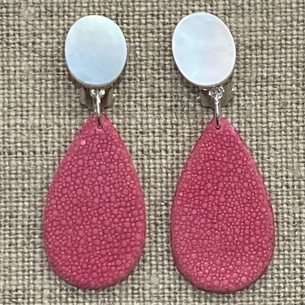 galuchatrose.lescolliersdamelie.paris