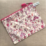 troussecircusrose-lescolliersdamelie.paris