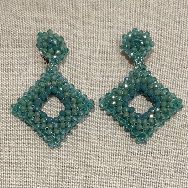 boucles d'oreilles clips couleurs