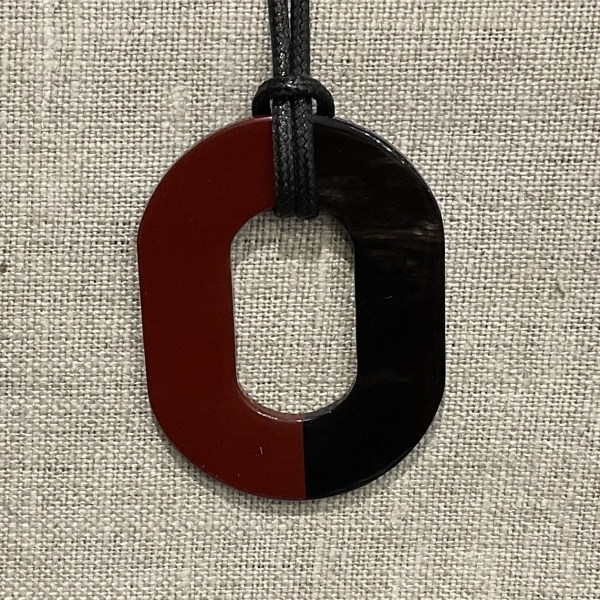 Colliers de corne de buffle naturelle couleur laquée