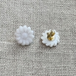 boucle d'oreille nacre fleurs