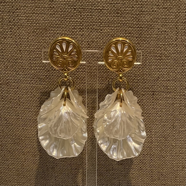 Boucles d’oreilles Clips fleurs nacre made in France