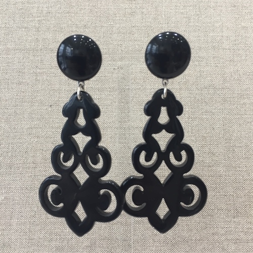 arabesquebiartnoire-lescolliersdameli-paris