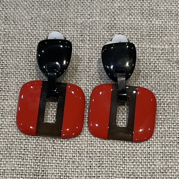 Boucles d’oreilles corne de buffle laquée clips