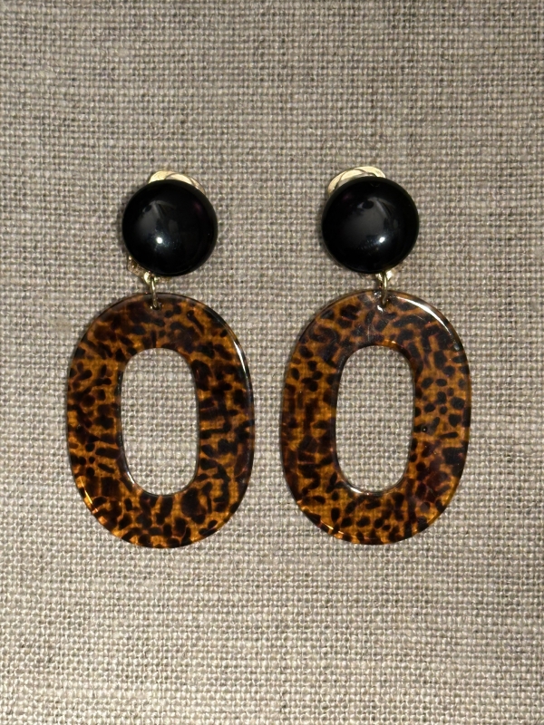 Tachetefondmarrontiphany.lescolliersdamelie.p