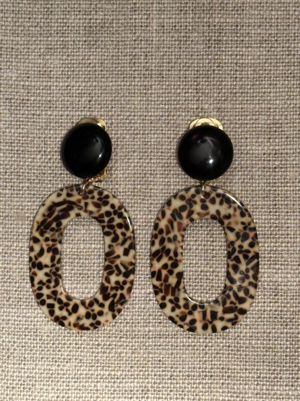 Tachetefondbeige.lescolliersdamelie.paris