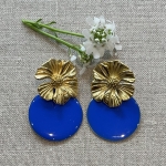 Boucles d’oreilles fleurs dorées Bleu