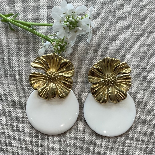 Boucles d’oreilles fleurs couleur