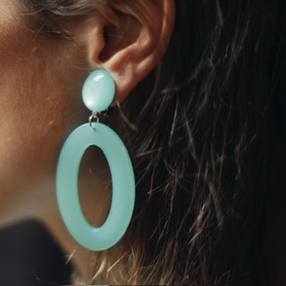 Boucles d’oreille clips résine Made in France Couleur