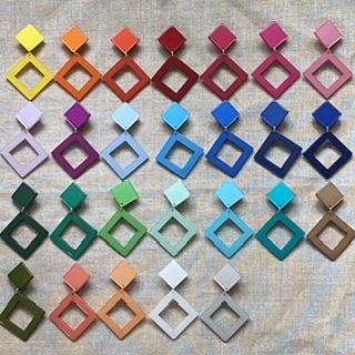 Boucles d’oreille clips percées résine Made in France Couleur