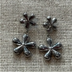 Boucles d’oreille acier inoxydable argenté  fleurs