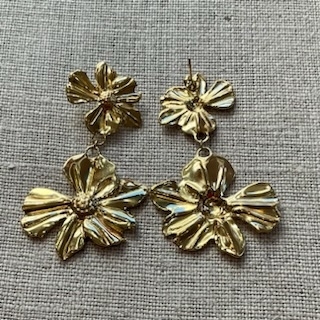 Boucles d’oreilles fleurs dorées acier inoxydable