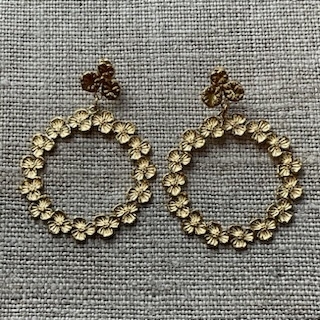 Boucles d’oreilles percées fleur acier inoxydable